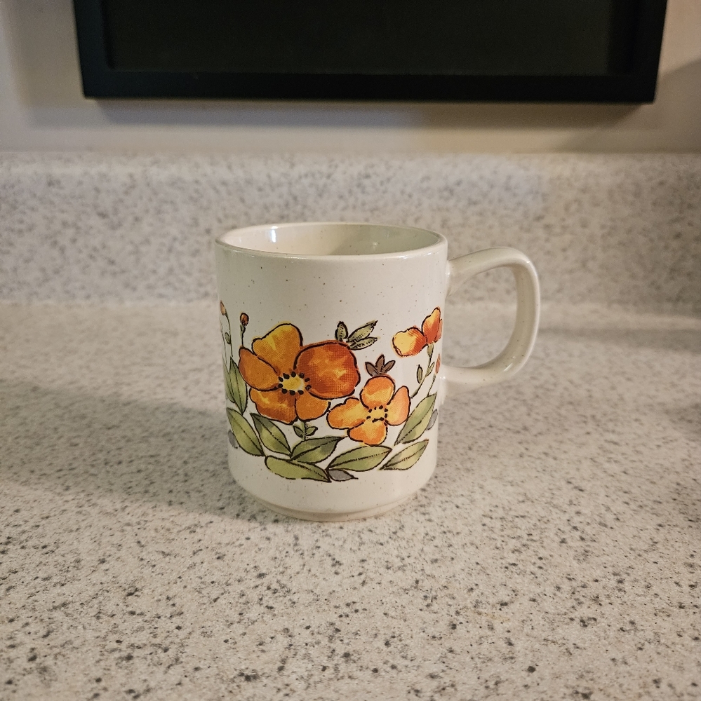 Vintage speckled floral coffee mug Made in Japan